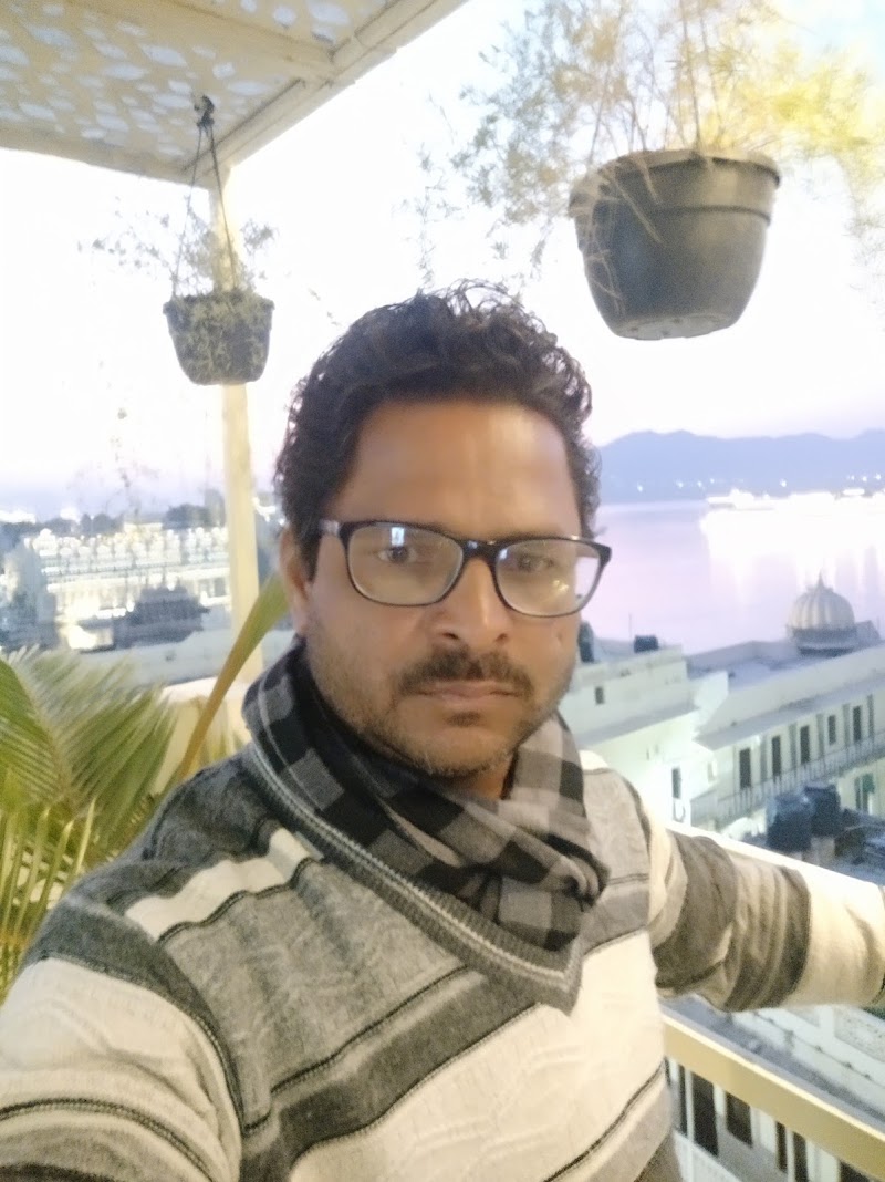 Akshara guest house - Akshara guest house, 71, Gangaur Ghat Marg, near bagore ki haveli museum, Hotel Gangaur Palace, Pichola, Udaipur, Rajasthan 313004, India