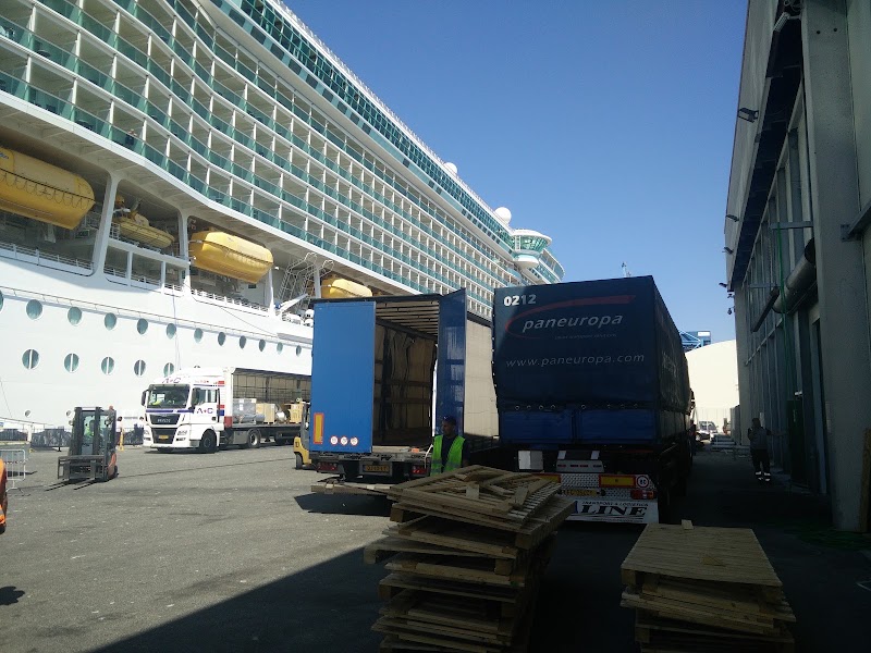 CFFT SPA - Logistics - CFFT SPA - Logistics, Porto di Civitavecchia, Banchina 24/25, 00053 Civitavecchia RM, Italy