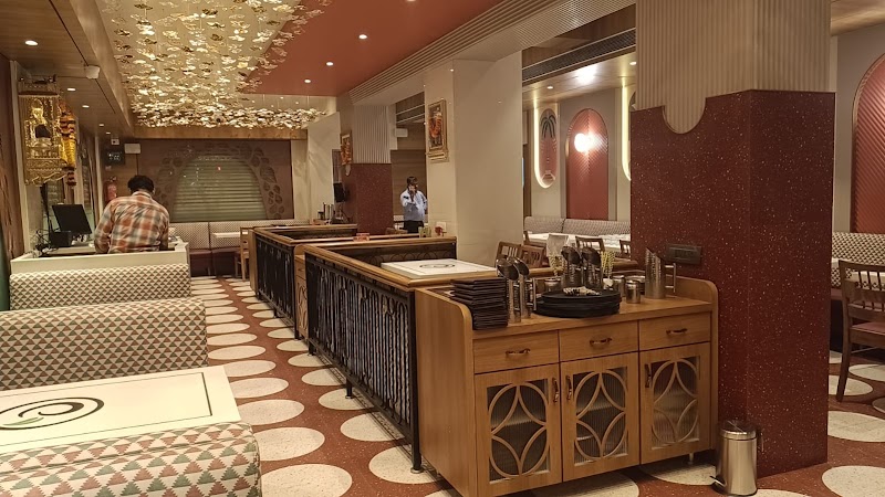 Classic Pure Veg Restaurant - Classic Pure Veg Restaurant Classic Pure Veg Restaurant, Govind Bhavan, Swami Vivekanand Rd, Malad, Chincholi Phatak, Malad West, Mumbai, Maharashtra 400064, India