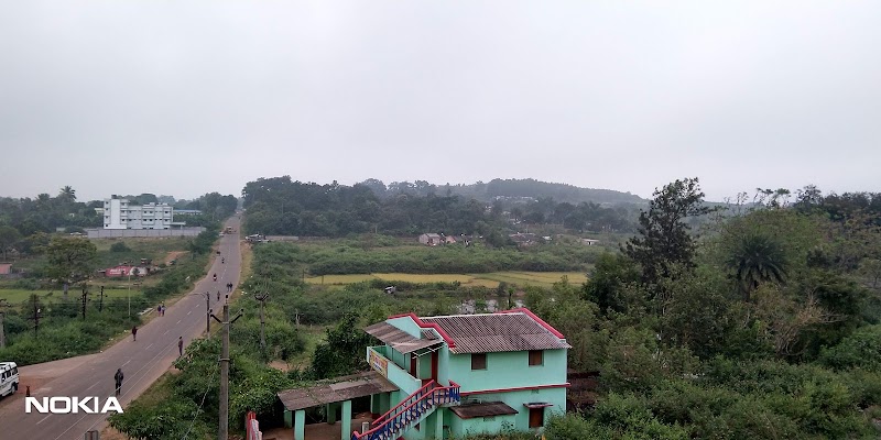 Hotel Hill Top