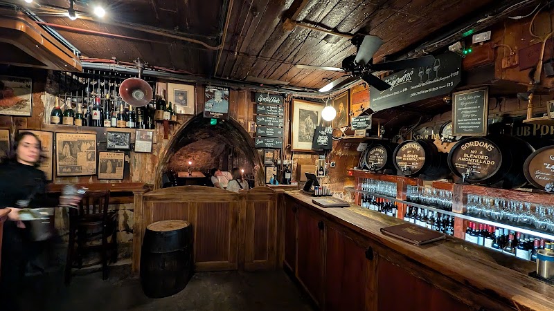 Gordon's Wine Bar - Gordon's Wine Bar 47 Villiers St, London WC2N 6NE, UK
