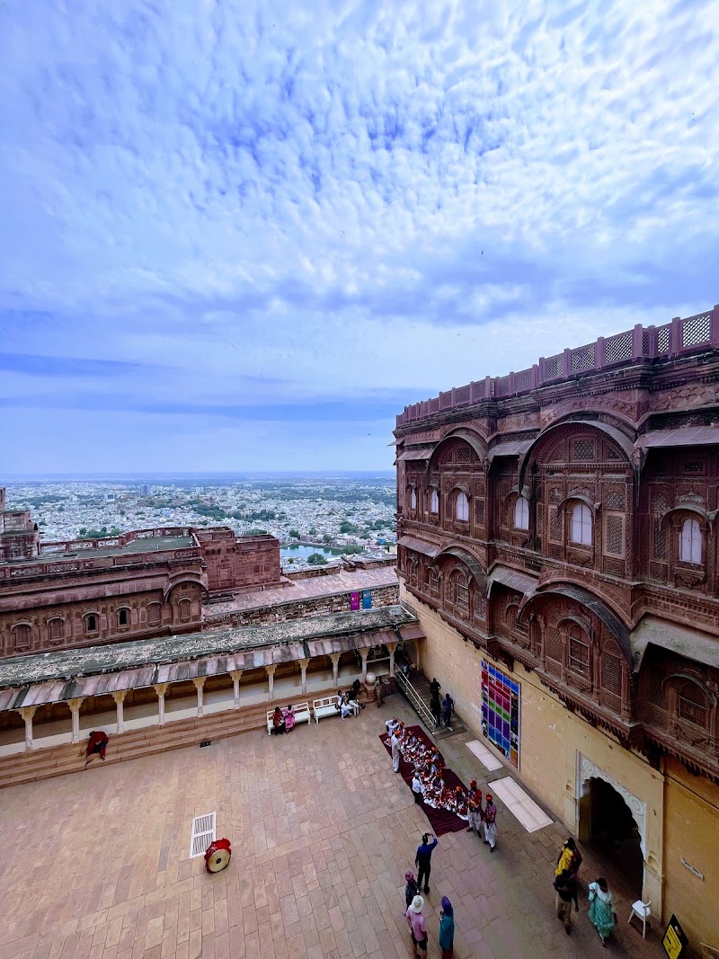 walk in blue city - walk in blue city, House no.242 kishni kunj, near New Maharishi goutam school, Mata Ka Than, Rawat Nagar, Jodhpur, Rajasthan 342304, India