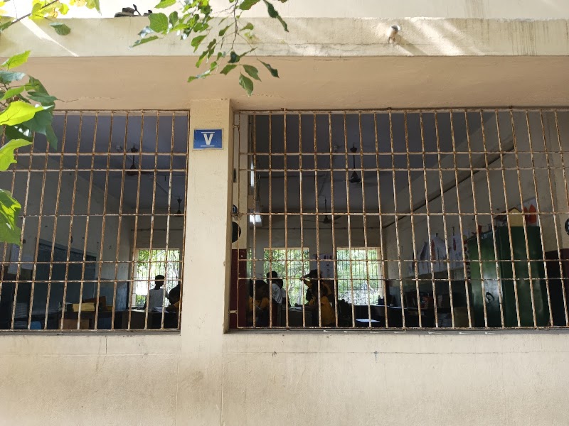 Besant Theophical Hi Sec School - Besant Theophical Hi Sec School, X7R8+R54, Arundale Beach Rd, Kalakshetra Colony, Besant Nagar, Chennai, Tamil Nadu 600090, India