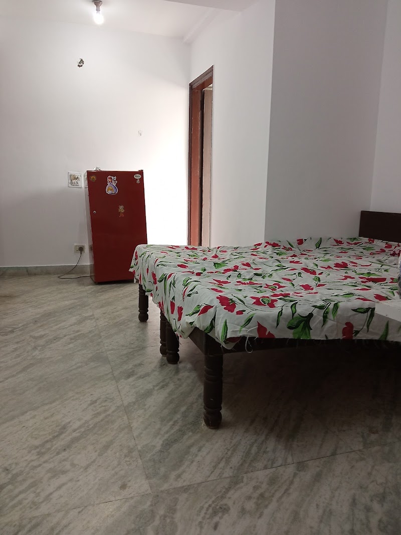 SHRI MARUTI PG - SHRI MARUTI PG Ho, metro station gate, 2, Street No. A96, near Bikaner Sweets, Saidulajab, Saiyad ul Ajaib, Saket, New Delhi, Delhi 110030, India