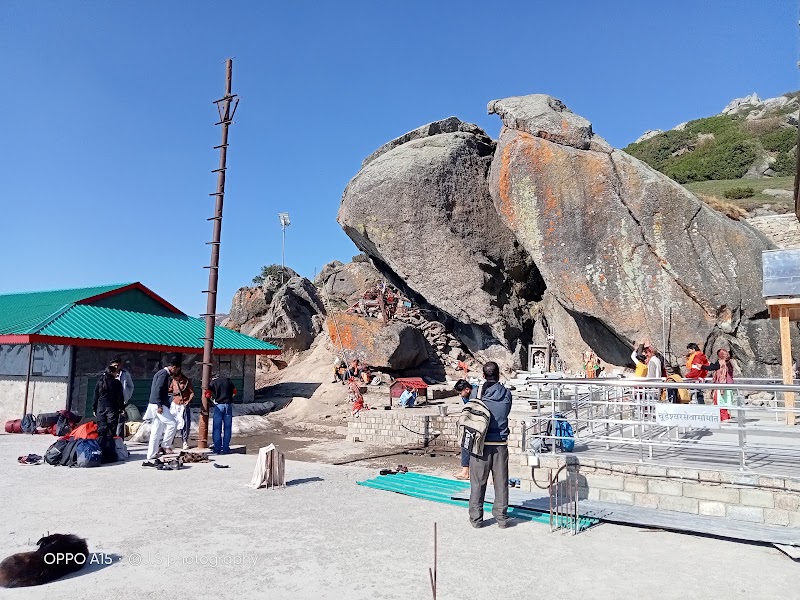 Churdhar Mahadev Temple - Churdhar Mahadev Temple, Churdhar, Himachal Pradesh 171211, India