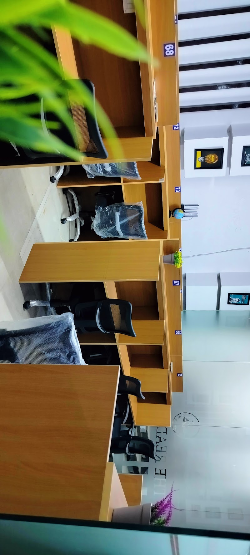 The Reader's Joint - The Reader's Joint, 326 P, Block C, Uday Nagar, Sector 45, Gurugram, Haryana 122003, India