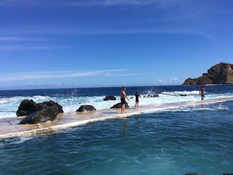 Porto Moniz Natural Swimming Pools - Porto Moniz Natural Swimming Pools Praça Do Lyra Vila De Porto Moniz, 9270-053 Porto Moniz, Portugal