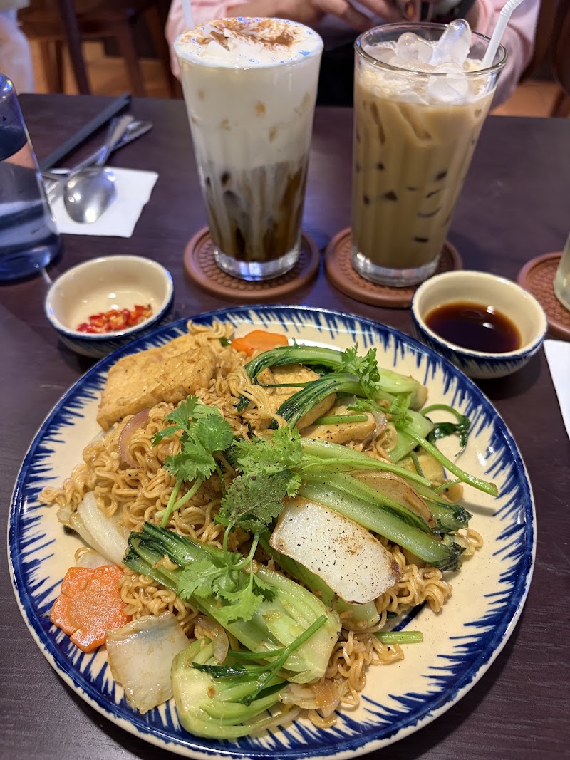 Halo Saigon - Vietnamese Cuisine & Vegan Food - Halo Saigon - Vietnamese Cuisine & Vegan Food 213 Lý Tự Trọng, Bến Thành, Hồ Chí Minh 700000, Vietnam