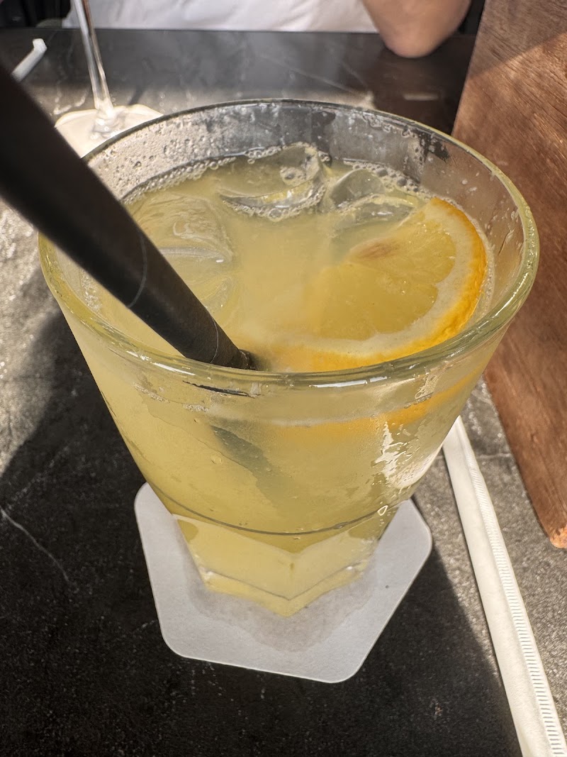 Joe's Backyard Gastropub - Joe's Backyard Gastropub Jumeirah Islands - Dubai - United Arab Emirates