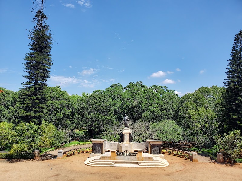 J.N.Tata Statue - J.N.Tata Statue IISC Main Building, Amra Marg, Mathikere, Bengaluru, Karnataka 560012, India