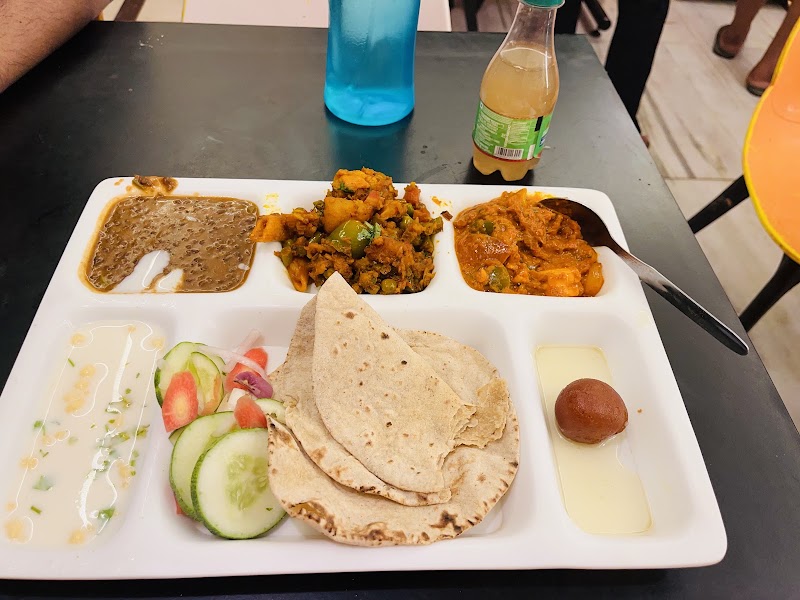 Om Desi thali - Om Desi thali 5, U 60 Rd, U Block, DLF Phase 3, Sector 24, Gurugram, Haryana 122010, India