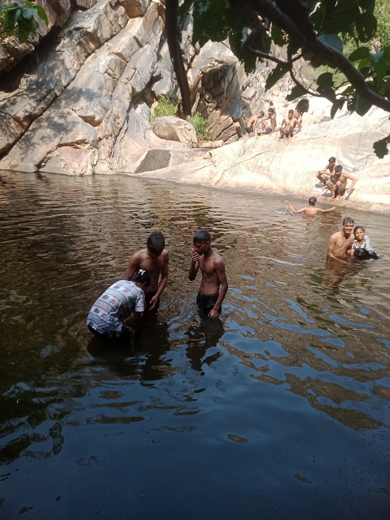 Neemrana - Neemrana X9GX+XCF, Neemrana, Kalipahari, Rajasthan 301705, India