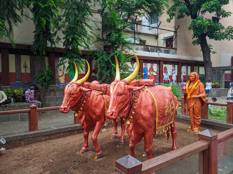 Lal Mahal - Lal Mahal Chhatrapati Shivaji Maharaj Rd, Durvankur Society, Kasba Peth, Pune, Maharashtra 411011, India