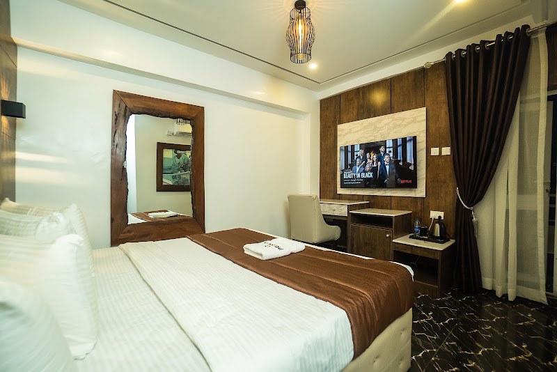 Presken Hotels @ Awolowo Way, Ikeja. - Presken Hotels @ Awolowo Way, Ikeja. 144 Obafemi Awolowo Wy, Allen, Ikeja 100281, Lagos, Nigeria