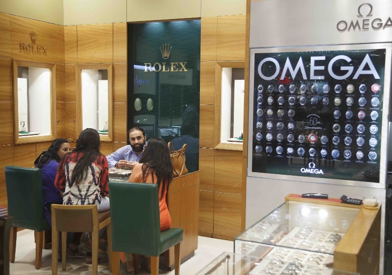 Kapoor Watch Co. - Official Rolex Retailer - Kapoor Watch Co. - Official Rolex Retailer G-69, G.F, NH-8, Ambience Mall, Ambience Island, DLF Phase 3, Sector 24, Gurugram, Haryana 122001, India