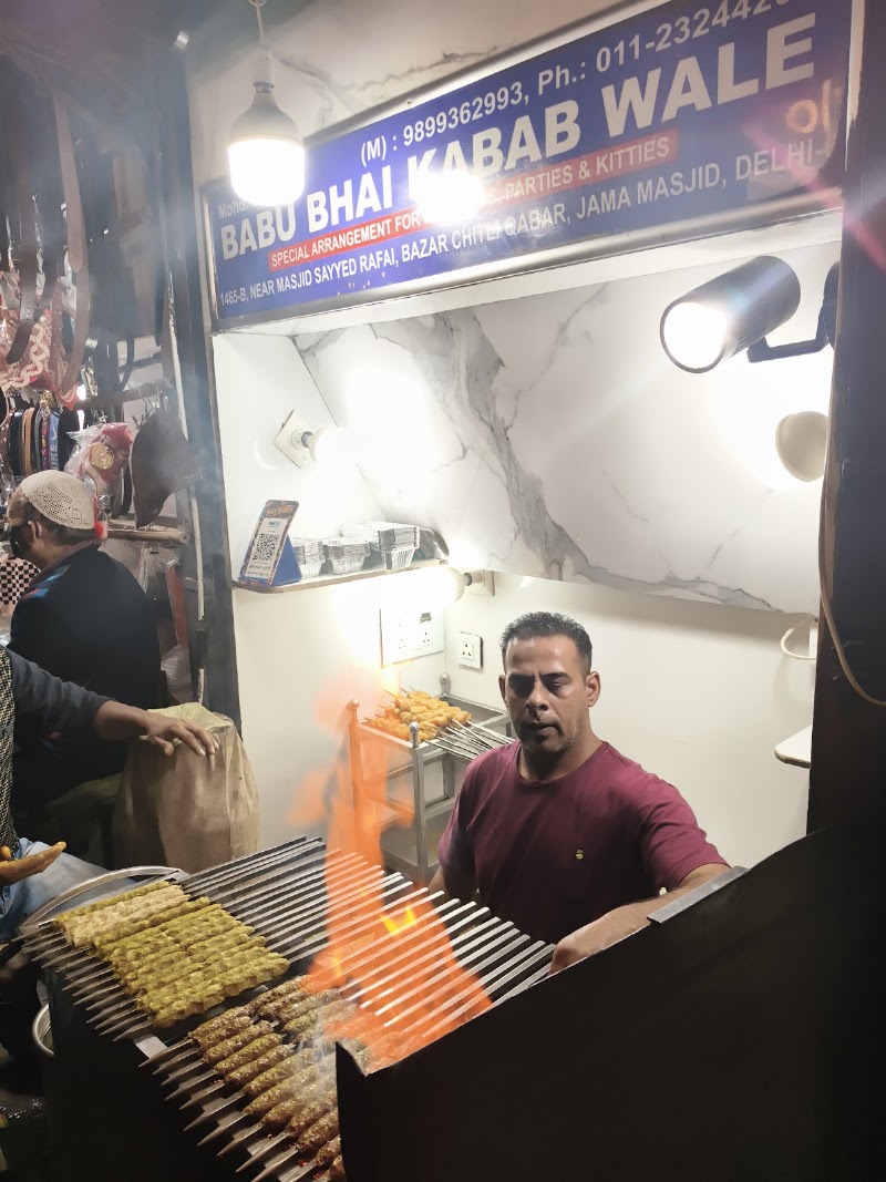Babu Bhai Kabab Wale - Babu Bhai Kabab Wale 1465, Bazar chitli qabar, Jama Masjid, Chandni Chowk, New Delhi, Delhi, 110006, India