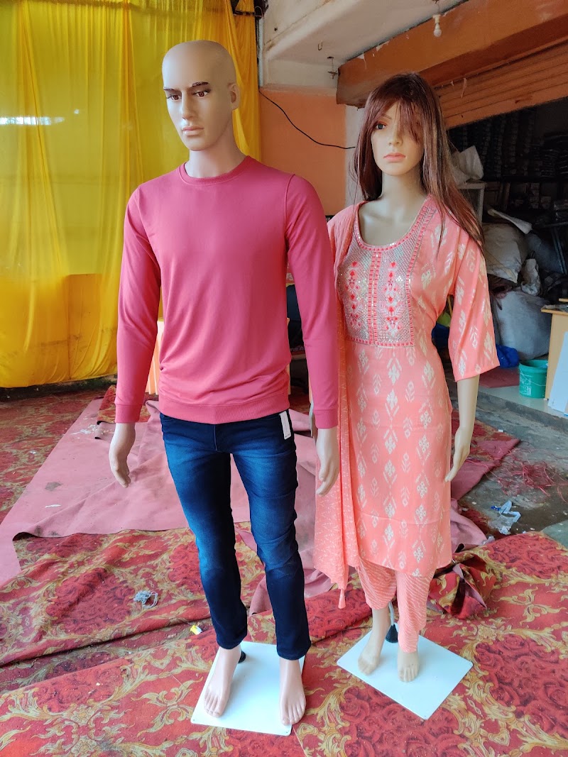 Krishna Dresses - market se kam rate me kapde paaiye - Krishna Dresses - market se kam rate me kapde paaiye, Science College Rd, near Anjali vihar, Sarkanda, Bilaspur, Fadahakhar, Chhattisgarh 495006, India