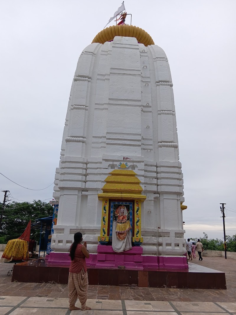 Dhauli Hill - Dhauli Hill 5RRQ+WRQ, Dhauli Rd, Uttara, Dhauli, Odisha 751002, India