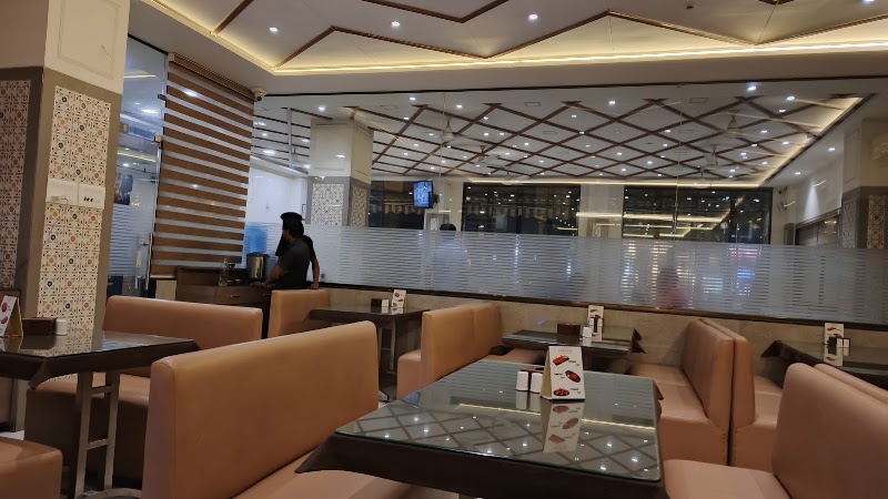 Grand Paradise - Grand Paradise, C-7-63/64, N.H. No. 8, opposite Advance Complex, Phase 2, GIDC, Vapi, Gujarat 396195, India