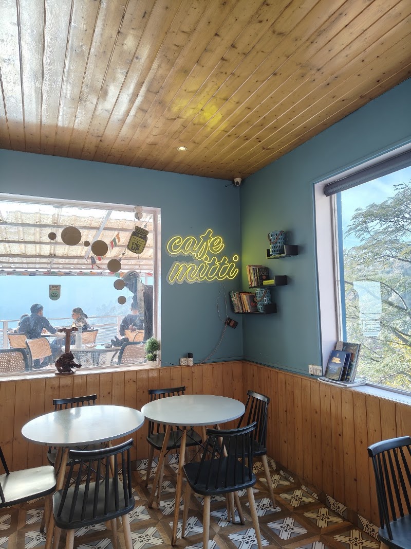 Cafe mitti kasauli - Cafe mitti kasauli MDR10, near Sanawar Lawrence School, Kasauli, Himachal Pradesh 173204, India
