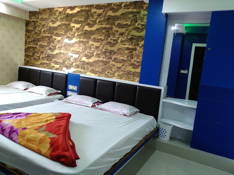 Hotel Laabh Diu - Hotel Laabh Diu, Vegetable Market Rd, Main Bazar, Parsiwada, Diu, Dadra and Nagar Haveli and Daman and Diu 362520, India