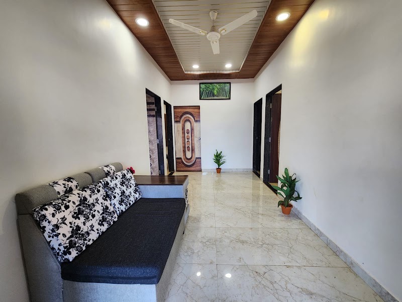 Prime Lake Retreat Resort,Mahabaleshwar - Prime Lake Retreat Resort,Mahabaleshwar Besides, Mapro Garden, near Prime Hotel & Stay, Gureghar, Mahabaleshwar, Maharashtra 412805, India