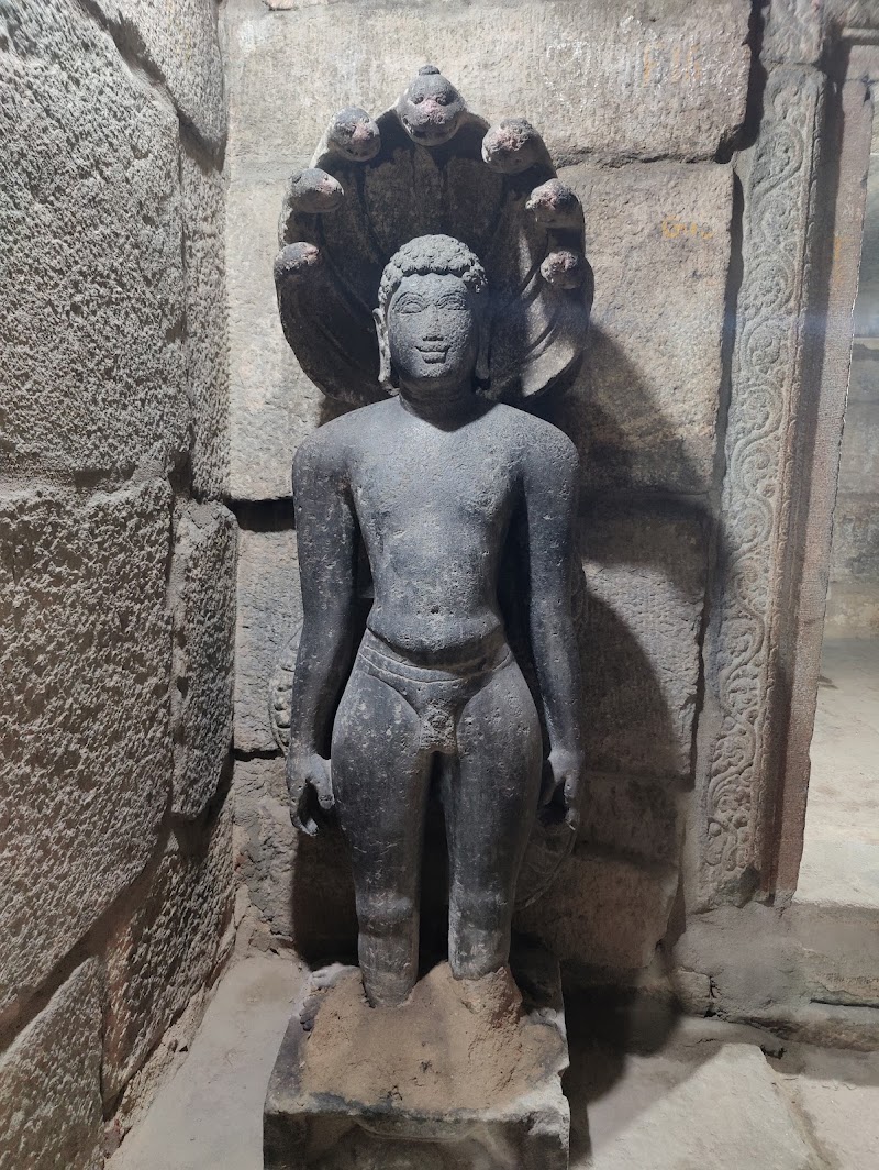 Brahmayaksha Jaina stambha - Brahmayaksha Jaina stambha, VJ9M+7FJ, Kambadahalli, Karnataka 571802, India