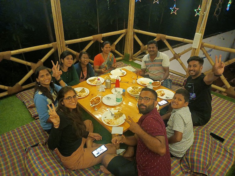 Abhi Homestay Hampi - Abhi Homestay Hampi HNo 96, Hampi Rd, 2nd ward, Kadirampura, Karnataka 583239, India