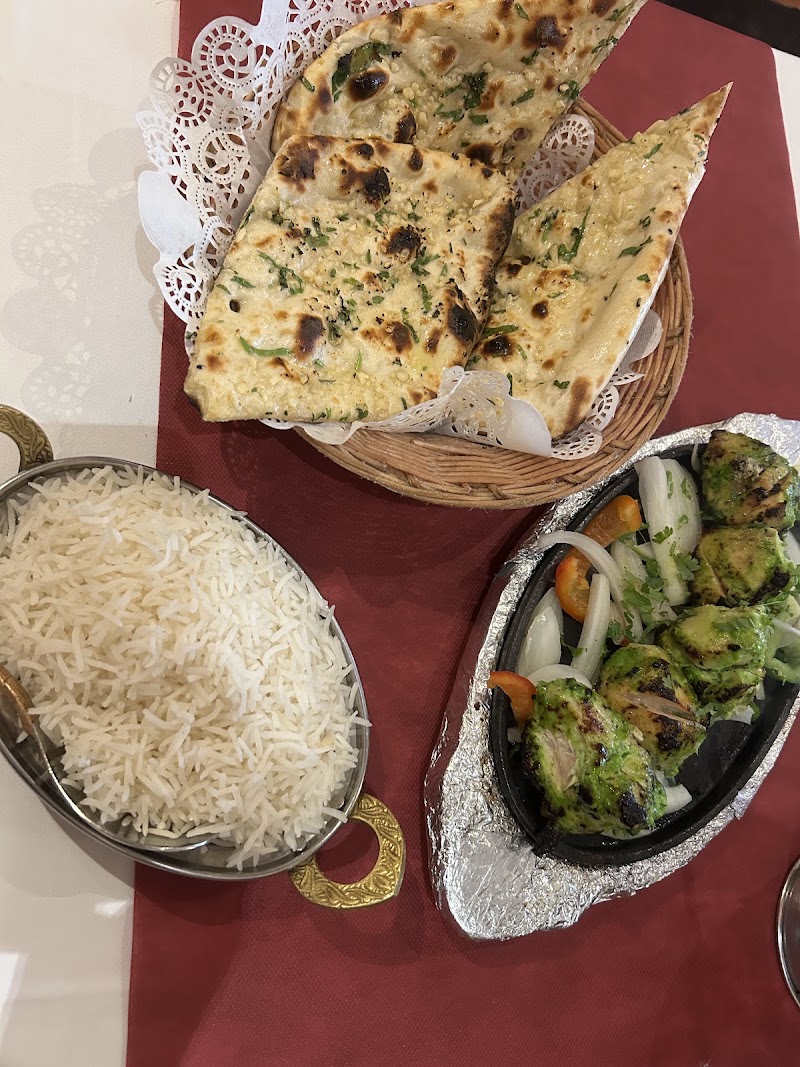 Shanti Restaurant | Barcelona - Shanti Restaurant | Barcelona Carrer d'Agustina Saragossa, 3, Les Corts, 08017 Barcelona, Spain