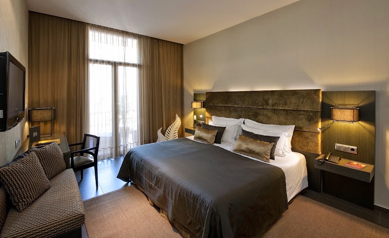Hotel Constanza Barcelona - Hotel Constanza Barcelona Carrer del Bruc, 33, Eixample, 08010 Barcelona, Spain