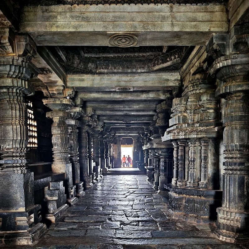 Shri Kedareshwara Swamy Temple - Shri Kedareshwara Swamy Temple, 6X5V+HXJ, Kedareshwara Temple Rd, Halebeedu, Karnataka 573121, India