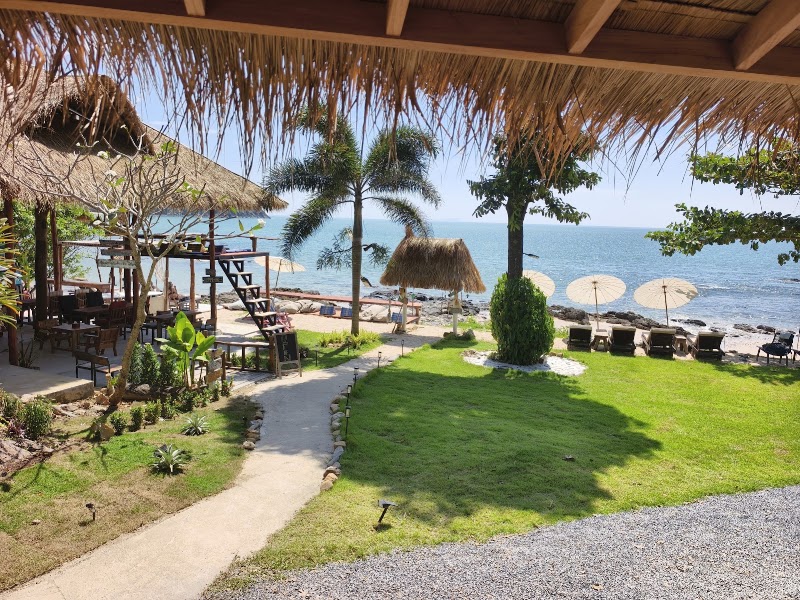 Nomad Beach Bar Koh Lanta - Nomad Beach Bar Koh Lanta, 109 Moo 5 Bamboo Beach, Yai, 4245 Following Giants Rd, ตำบล เกาะลันตาใหญ่ อำเภอเกาะลันตา กระบี่ 81150, Thailand