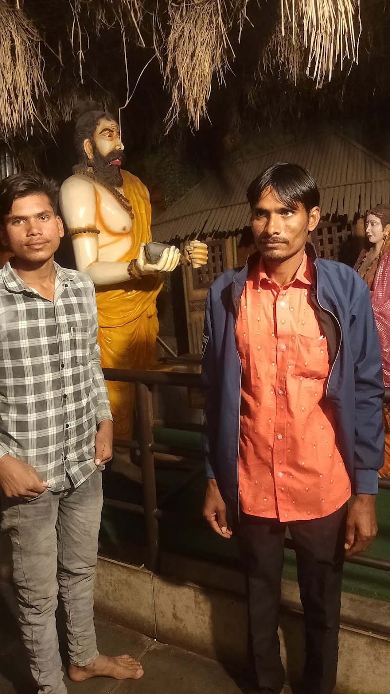 बुद्ध विहार - बुद्ध विहार, 99C9+RHH, Dahigaon, Maharashtra 443201, India