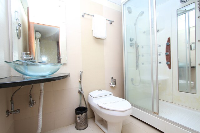 Collection O Hotel Dev Palace - Collection O Hotel Dev Palace Sanjay nagar ,Main kalwar Road, Joshi Marg, Sanjay Nagar A, Bal Vihar, Jhotwara, Jaipur, Rajasthan 302012, India