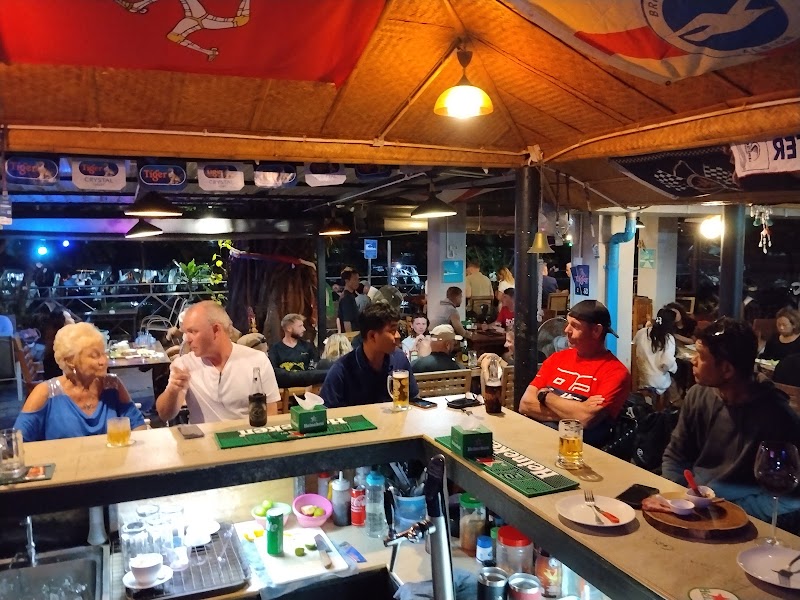 Chalong Pier Restaurant & Sports Bar - Chalong Pier Restaurant & Sports Bar, Sunrise Rd, Tambon Chalong, Amphoe Mueang Phuket, Chang Wat Phuket 83100, Thailand