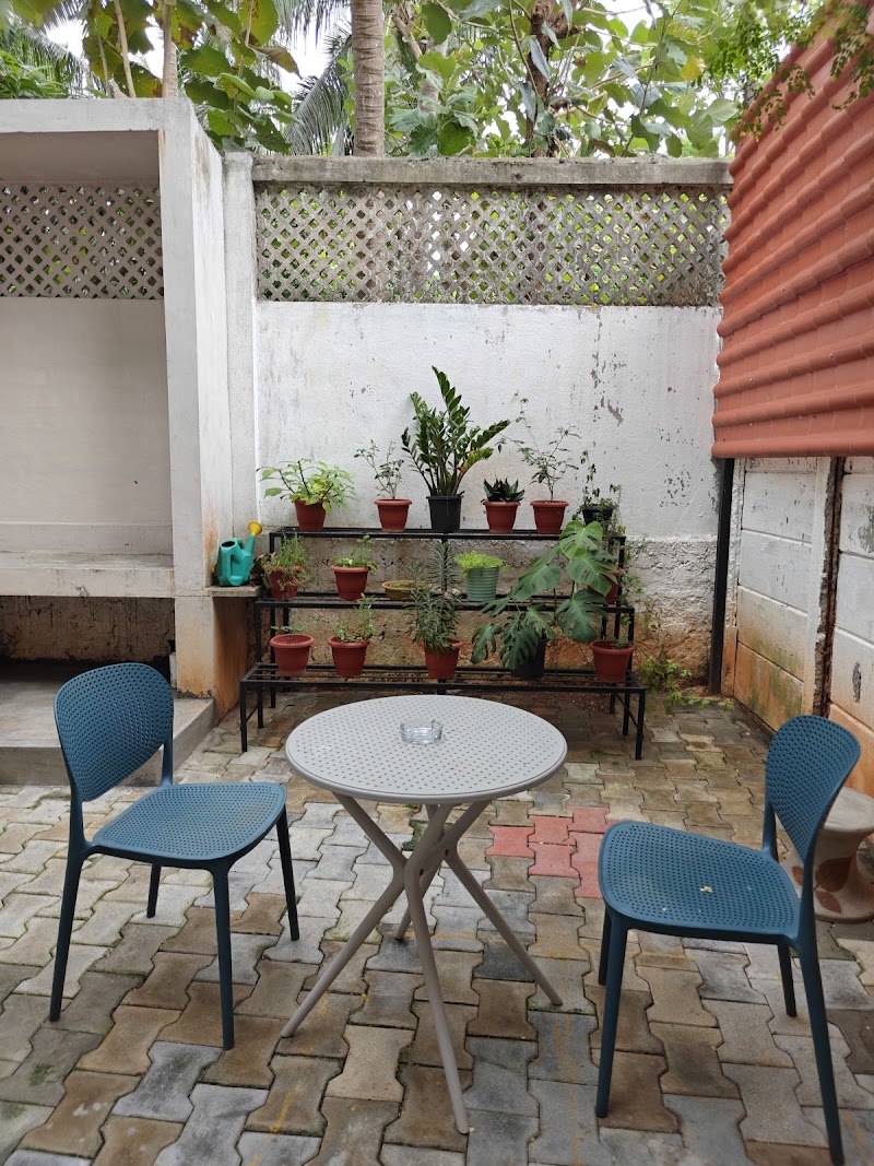 Whiskers nook - Whiskers nook, RS 105/106, Mettu St, Pappireddipatti, Chinna Kalapet, Kalapet, Puducherry 605014, India