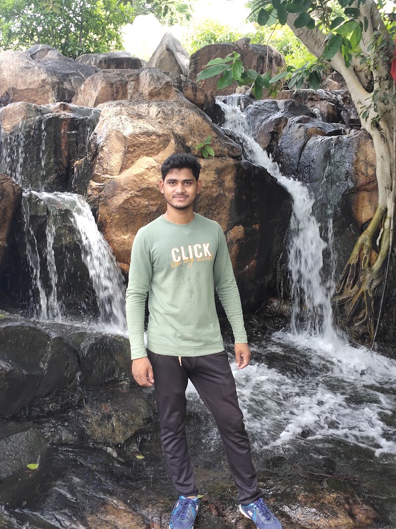 Muni waterfall baradawan - Muni waterfall baradawan, G6JQ+585, Unnamed Road, Kankidipa, Chhattisgarh 496551, India