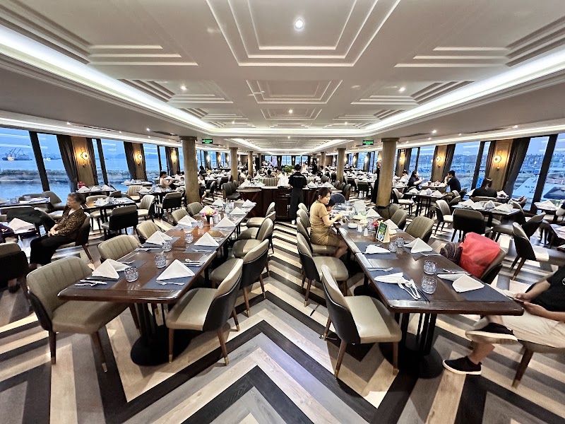 Ambassador Cruise Halong Bay - Ambassador Cruise Halong Bay Nhà ga - Cảng tàu khách quốc tế, Hạ Long, Bãi Cháy, Quảng Ninh 200000, Vietnam