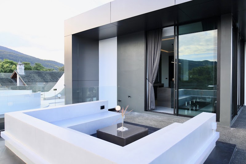 Charming Futuristic Infinity Pool Villas - Charming Futuristic Infinity Pool Villas, 165, 8 Moo 1, Tambon Chang Phueak, Amphoe Mueang Chiang Mai, Chang Wat Chiang Mai 50300, Thailand