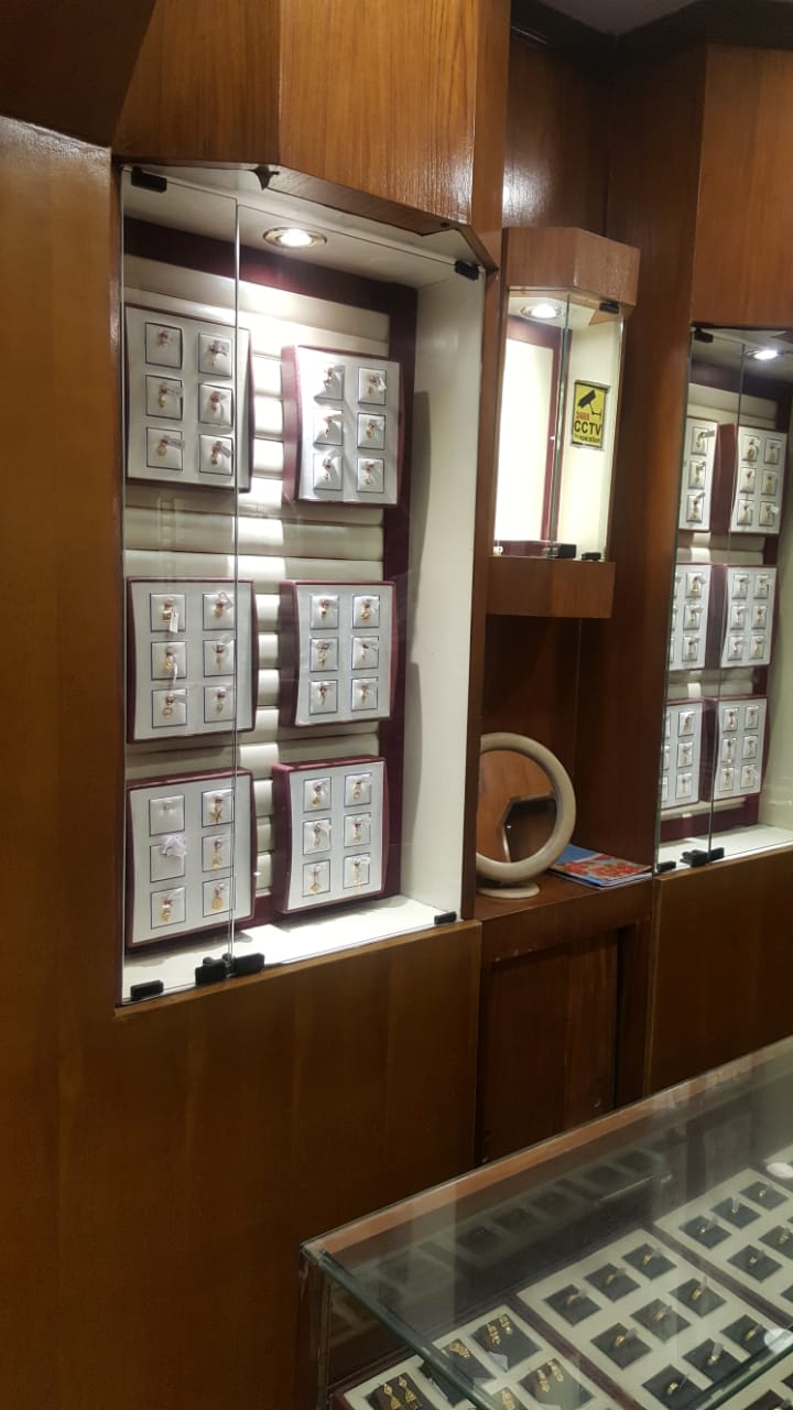 Nagalingams Jewellers - Nagalingams Jewellers, 101 Colombo St, Kandy 20000, Sri Lanka