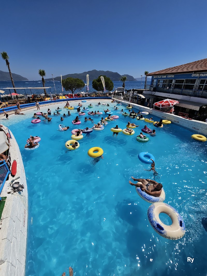 Atlantis Water Park - Atlantis Water Park Siteler, Uzunyalı Cad No:209, 48700 Marmaris/Muğla, Türkiye