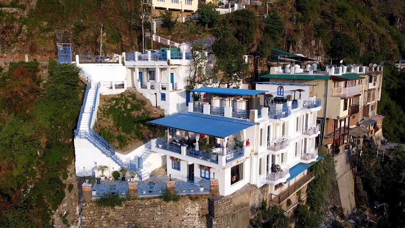 A Santorini Home - By Le Rêve