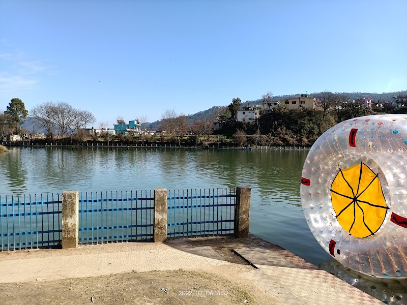 The Baijnath Lake - Bageshwar - The Baijnath Lake - Bageshwar, Almora--Baijnath-Karanprayag Rd, Baijnath, Uttarakhand 263641, India