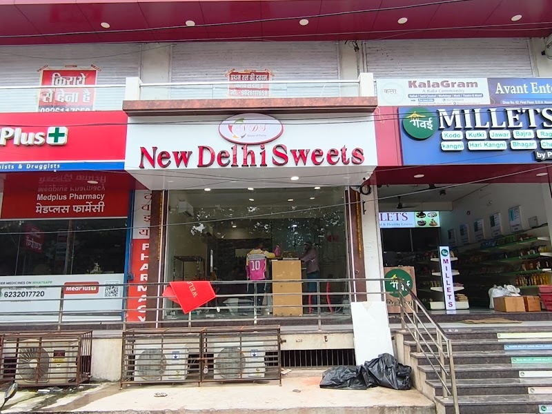 New Delhi Sweets - New Delhi Sweets, Gol Chowk, DDU Nagar, Amanaka, Raipur, Chhattisgarh 492001, India