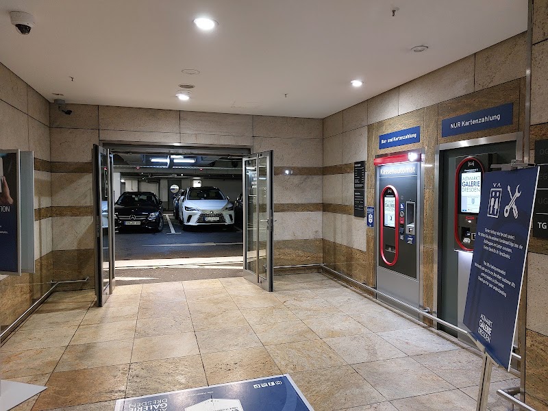 Parkplatz - Parkplatz, Webergasse 1, 01067 Dresden-Altstadt, Germany