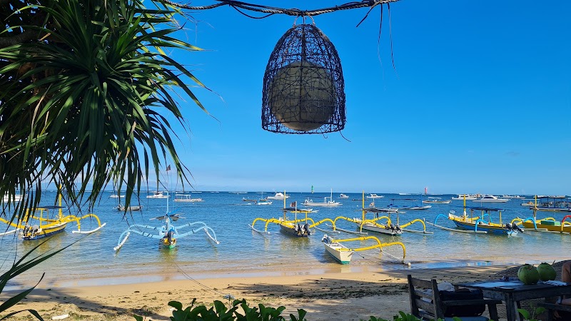 Lilla Pantai - Lilla Pantai, Jl. Cemara, Jl. Sanur Beach Street Walk No.3, Sanur, Denpasar Selatan, Kota Denpasar, Bali 80227, Indonesia