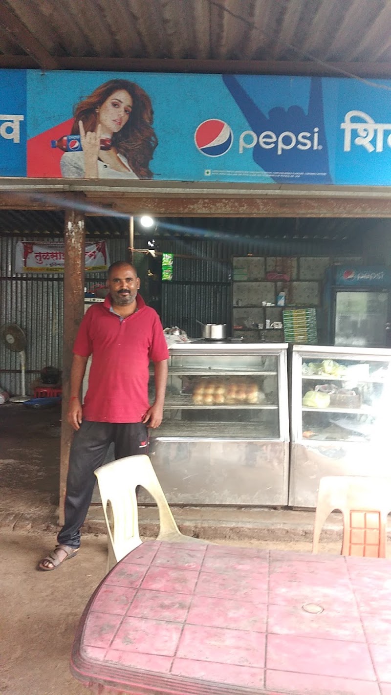 Shiv VadaPav Center - Shiv VadaPav Center, Ghoti - Shirdi Rd, Bharvir Khurd, Dhamangaon, Maharashtra 422403, India
