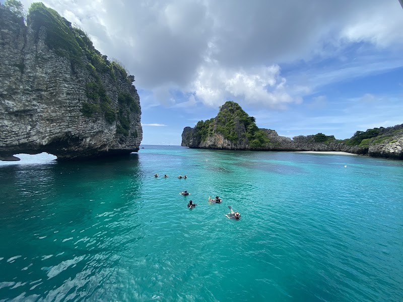 Lanta Diver – Koh Lanta Diving and Snorkeling - Lanta Diver – Koh Lanta Diving and Snorkeling 259, 2, Tambon Sala Dan, Amphoe Ko Lanta, Chang Wat Krabi 81150, Thailand