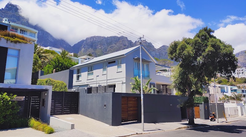 Camps Bay Apartment - Camps Bay Apartment, 11 Central Dr, Camps Bay, Cape Town, 8005, South Africa