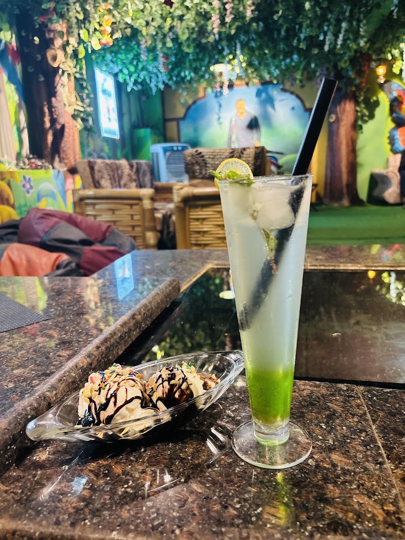 RK Tree House Cafe and Cinemas - RK Tree House Cafe and Cinemas Ring Rd, near Royaloak, Bogadi 2nd Stage, Rajarajeshwari Nagar, Bhogadi, Mysuru, Karnataka 570033, India